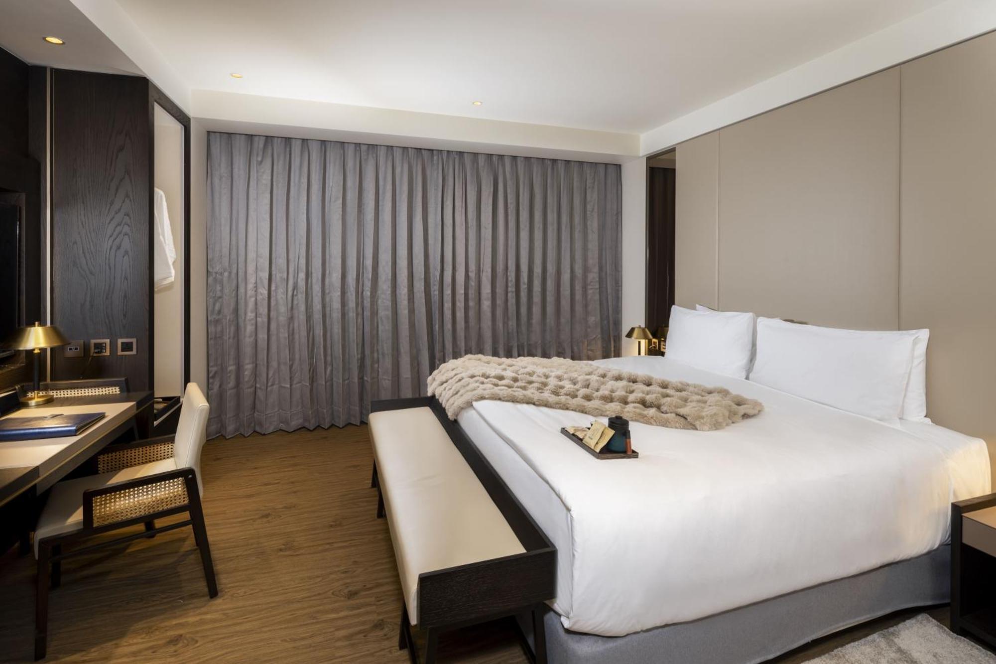 Hotel Voyage Kaohsiung By Cosmos Oasis Zewnętrze zdjęcie