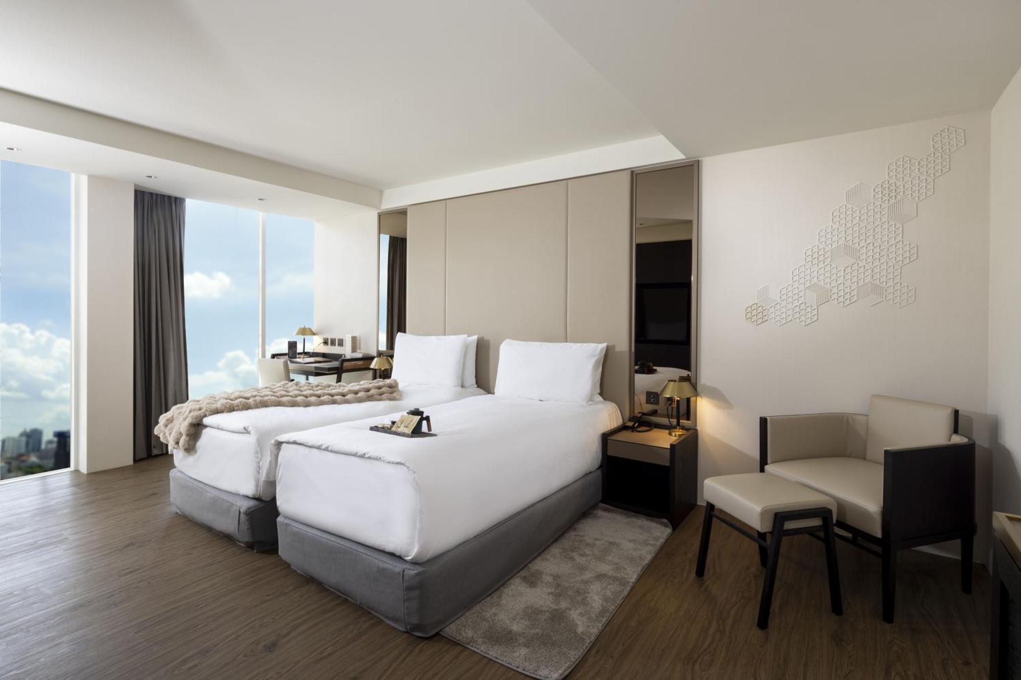 Hotel Voyage Kaohsiung By Cosmos Oasis Zewnętrze zdjęcie